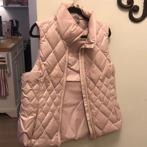 Athleta Puffer Vest
